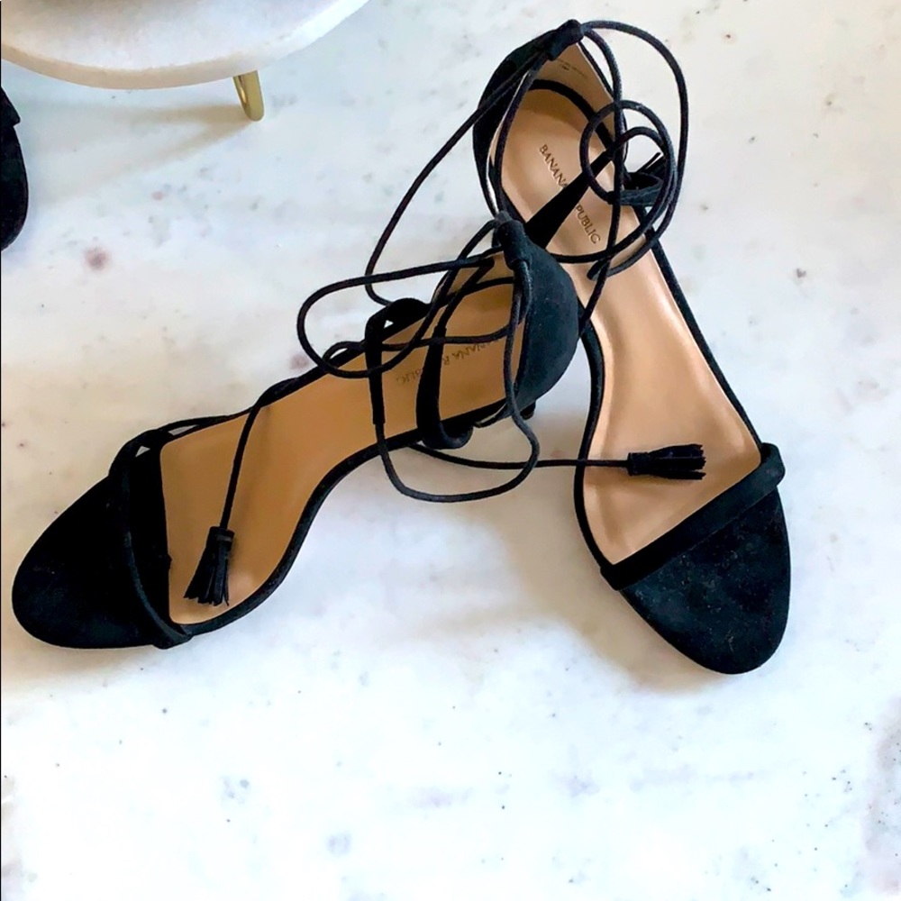 Open toe black suede lace up heel